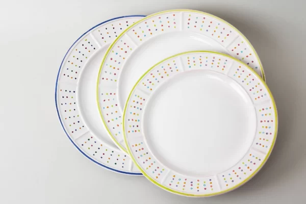 Colored dots plate