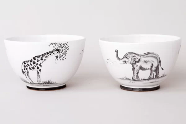 Bowl with African animals motif