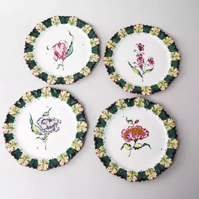 Decorated Sceaux plates