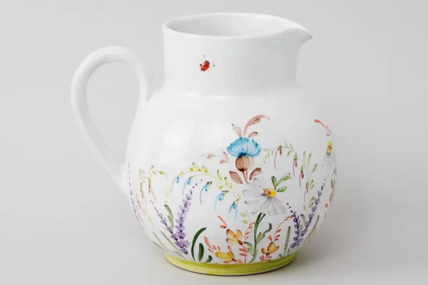 Round pitcher with wild flowers motif