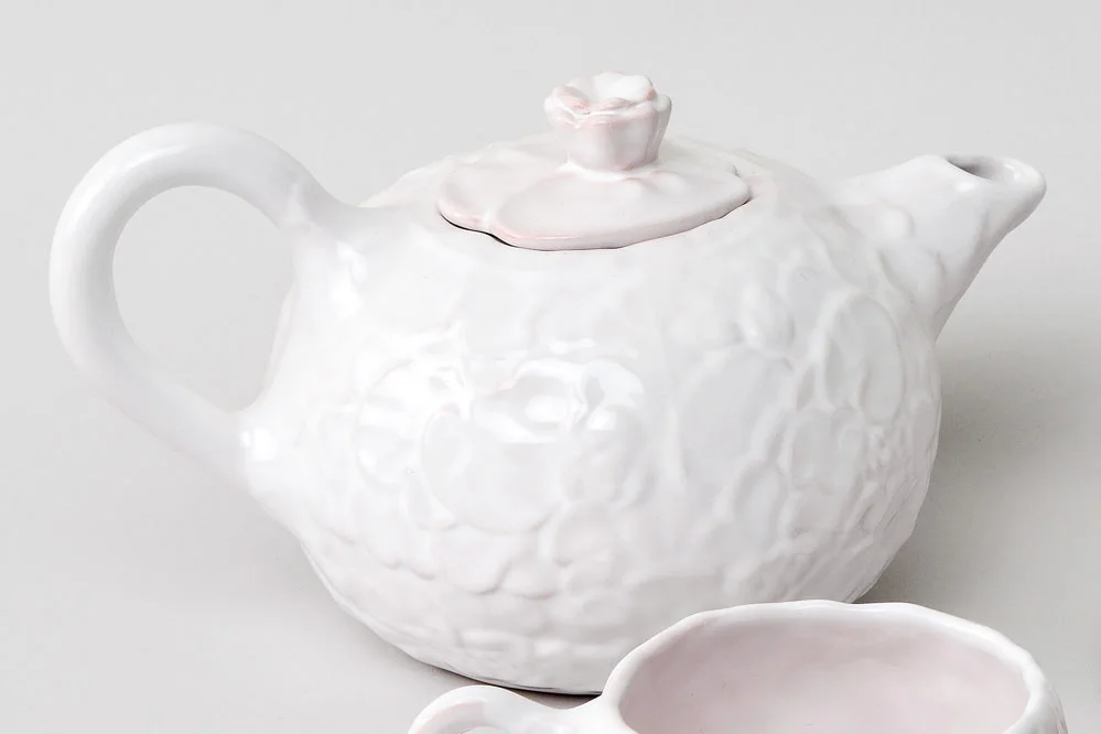 Water lilies teapot